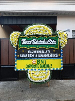 Papan Bunga Duka di Sidoarjo