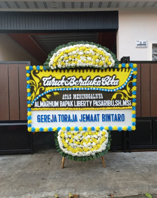 Papan Bunga Duka di Sidoarjo